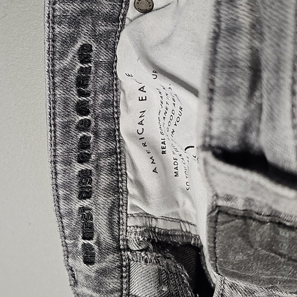American Eagle gray size 10 comfort stretch highest rise boyfriend jeans - Picture 6 of 7